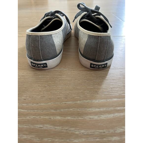 Sperry Pier View Gray Striped Wool Sneakers | Size 9 Women's - Picture 7 of 9